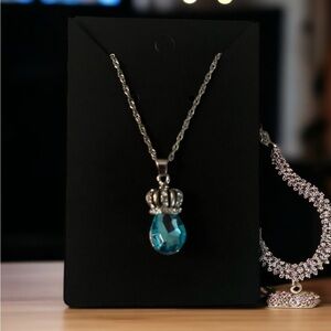 Aquamarine Crystal Majestic Crown Necklace. 16 inches. Silver Tone. New!